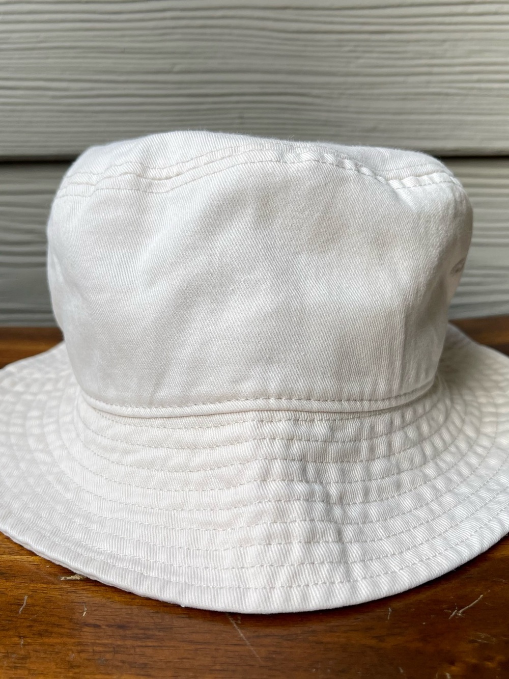 Fear of God Essentials Bucket Hat EUC
